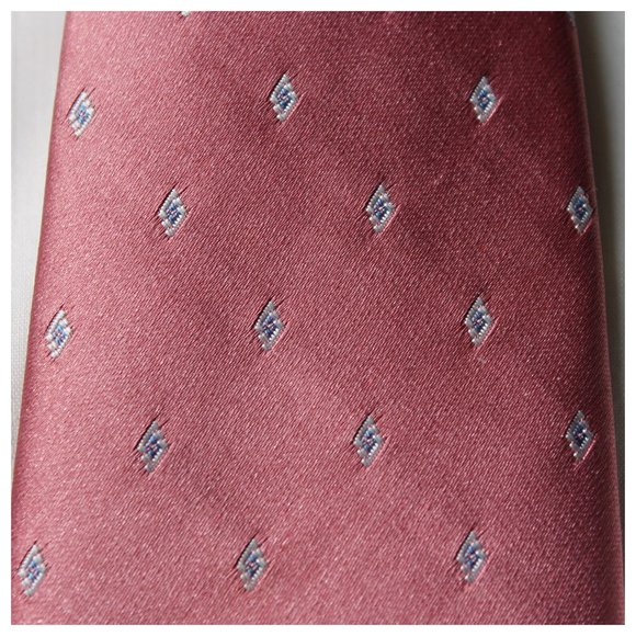 Vintage Etienne Aigner Cranberry Pink Blue & White Embroidered Diamond Silk Tie - Picture 3 of 10